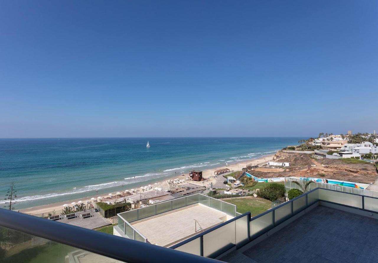 Sea View Stylish 1Br With Balcony By Beachfront Stay Herzliya Экстерьер фото